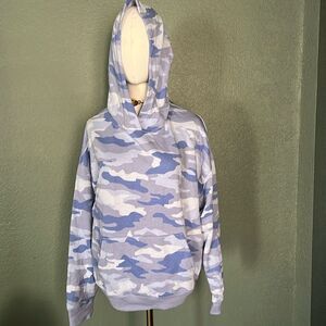 Victoria’s Secret Pink Blue Camo Hoodie, size Medium, NWT